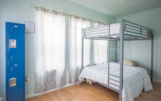 photo 4 of Wanderstay Houston Hostel