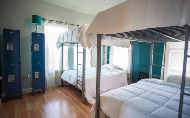 photo 5 of Wanderstay Houston Hostel