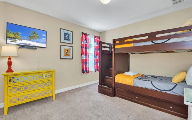 photo 5 of Warm and Inviting Family Villa! Themed Rooms, Movie Room and Upstairs Entertainment Loft