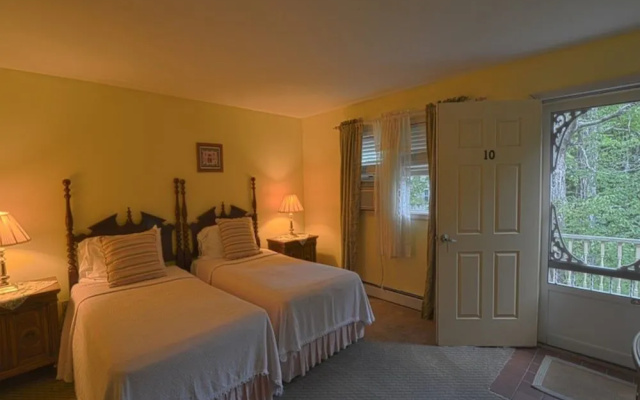 photo 3 of The Washington Irving Inn