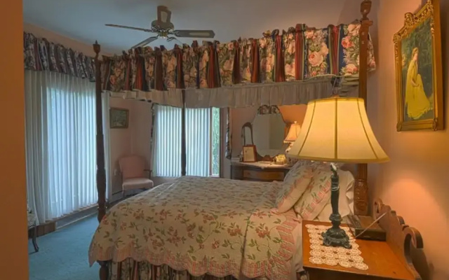 photo 4 of The Washington Irving Inn