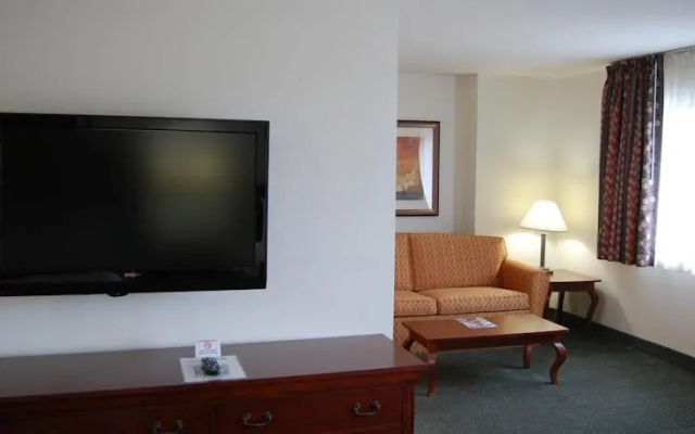 photo 4 of Washington Suites