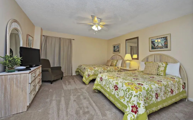 photo 4 of Watercrest 1005 663658 by RedAwning
