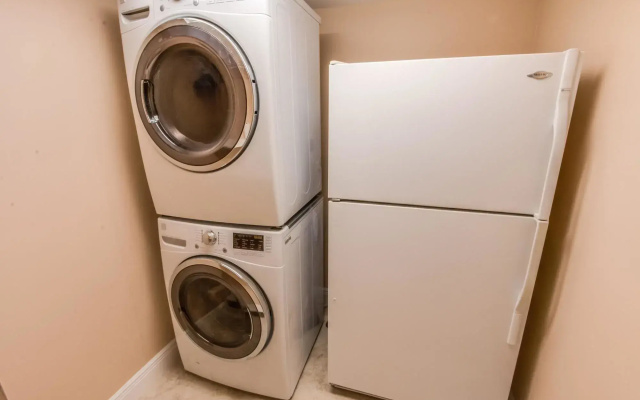 photo 4 of Watercrest 1102