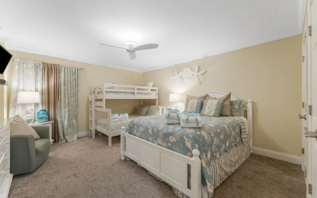 photo 5 of Stunning 2/2 Designer Condo w Coastal Appeal Right on the Gulf!