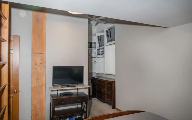 photo 3 of Waterfront 2BDR Condo in Grand Haven 110
