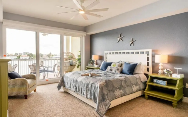 photo 2 of Waterfront -3BR - 2Kings -Pool Balcony - Beach