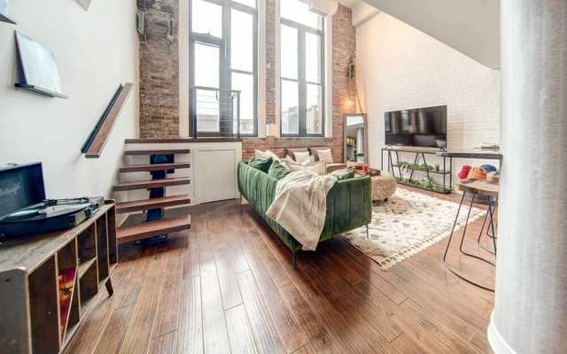 photo 5 of Waterfront Cleveland Apt ~ 1 Mi to Downtown