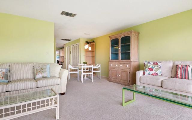 photo 4 of Waterfront Condo Beach Access Community Pool And Tennis 1 Bedroom Condo by RedAwning