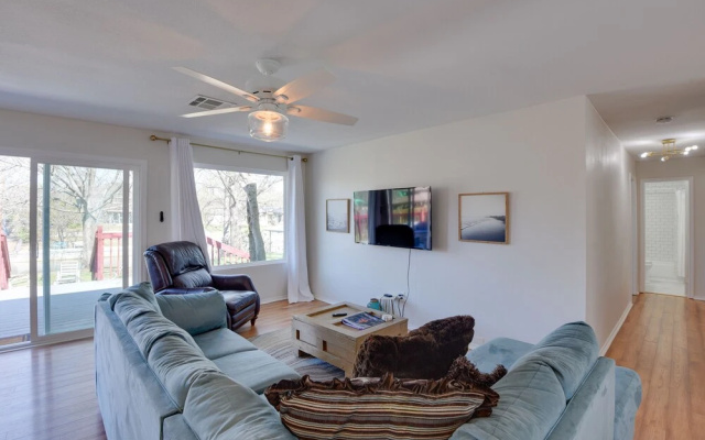 photo 4 of Waterfront Granbury Home: Easy Lake Access!