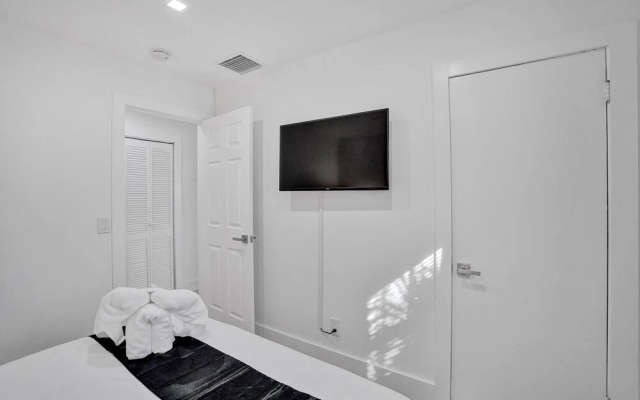 photo 3 of Waterfront Newly Renovated 4 BR Home