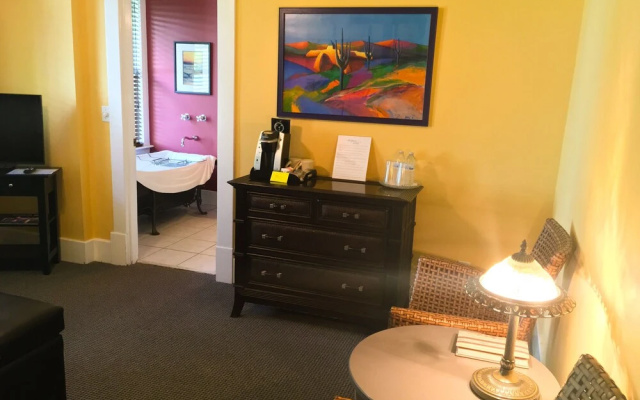 photo 3 of Watergarden Inn at the Bay