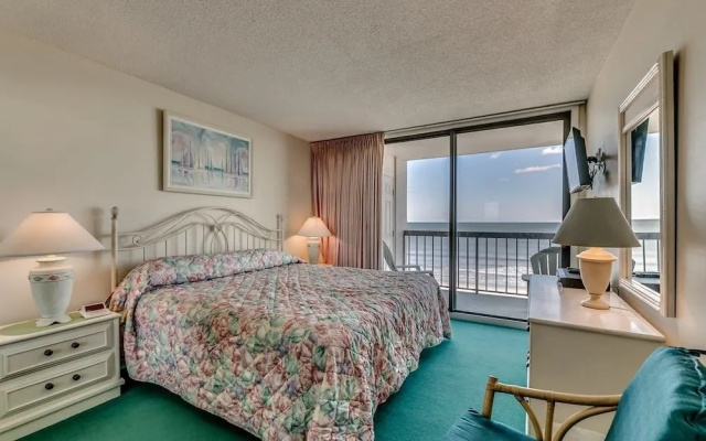 photo 4 of Waterpointe II - 502 by RedAwning