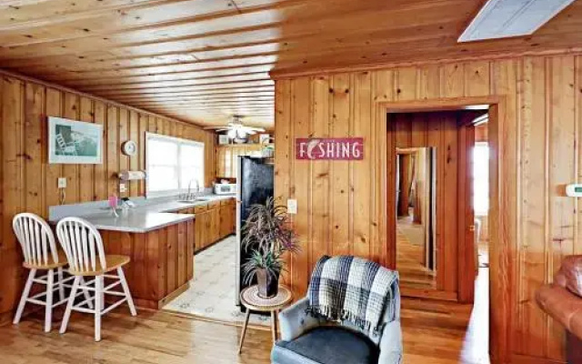 photo 3 of Waterside - 4 Br Home