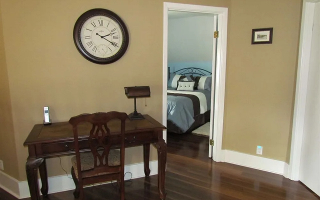 photo 4 of Waterside Executive Suites