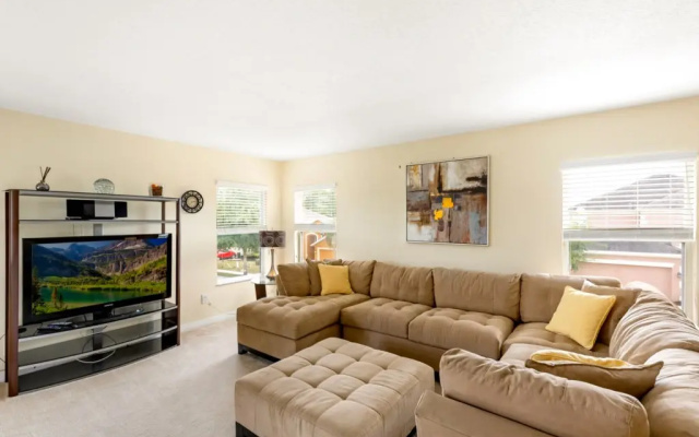 photo 3 of Watersong Dream- Theatre Room, Games, Pool & Spa, Davenport, US