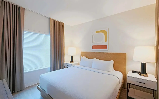 photo 5 of WaterWalk Extended Stay by Wyndham Jacksonville Deerwood Pk