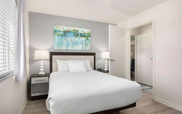 photo 3 of WaterWalk Extended Stay by Wyndham Minneapolis - Plymouth