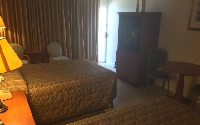 photo 3 of Wave Rider Resort