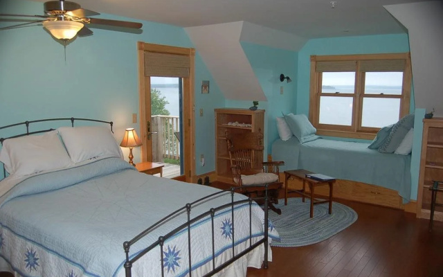 photo 2 of Wave Walker Bed and Breakafast