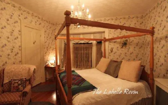 photo 3 of Waverly Inn