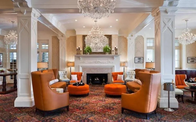 photo 2 of Wayne Hotel