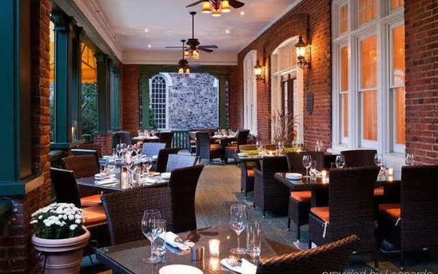 photo 5 of Wayne Hotel