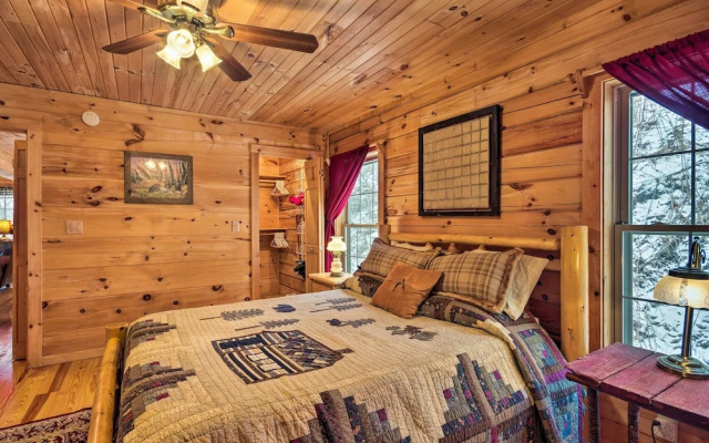 photo 3 of Waynesville Escape - Mtn Cabin Above the Clouds!