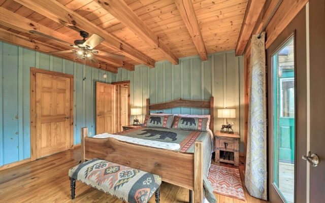photo 2 of Decks & Mountain Views: Waynesville Getaway!