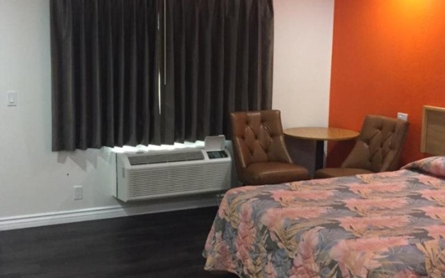 photo 2 of Welcome Inn & Suites
