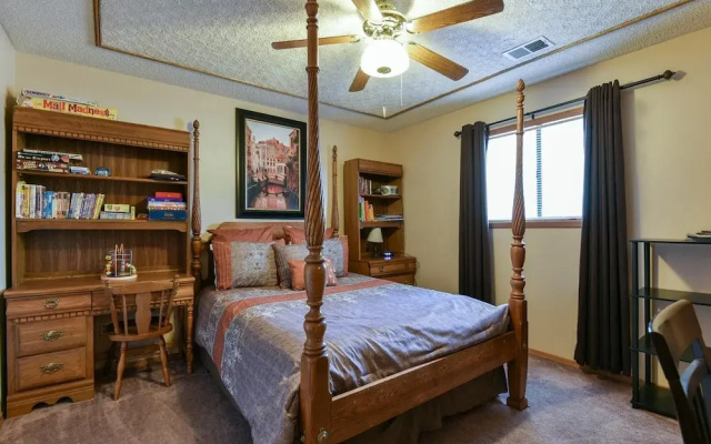 photo 3 of Welcome Inn- Pools - Great Balcony - Trails to Fishing -SO Close to Sdc!!