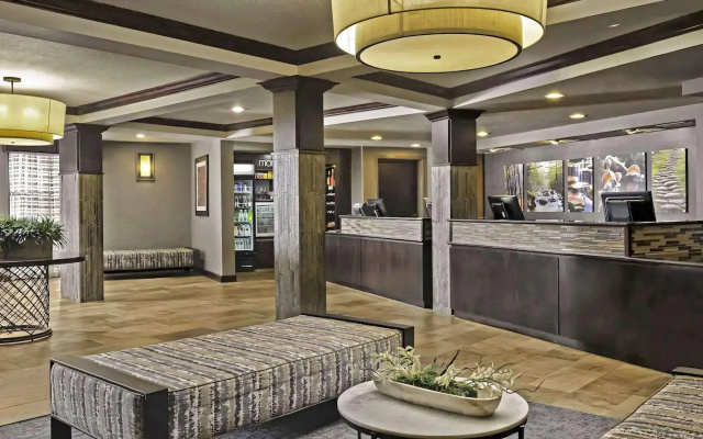 photo 2 of Branson Hillside Hotel