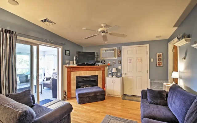 photo 5 of Wells Beach Cottage w/ Pool Access ~ 1 Mi to Coast