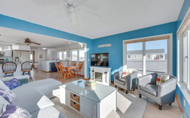 photo 2 of Wells Beach House w/ Ocean-view Deck