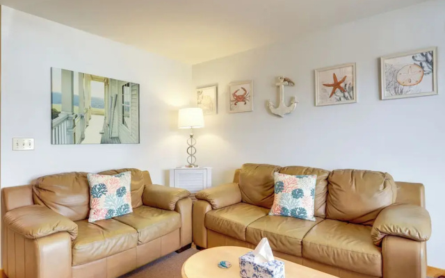 photo 2 of Wells Vacation Rental ~ 1 Mi to Beach Access!