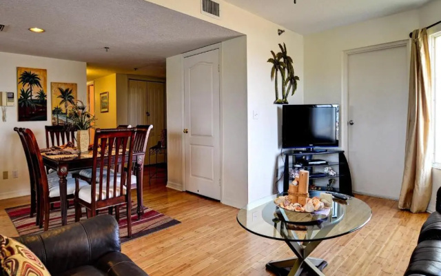 photo 2 of West Coast Vista 3E Bay View Condo 442