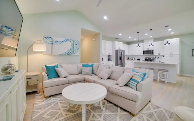 photo 5 of West End Home w/ Yard < 1 Mi to Beach Access!