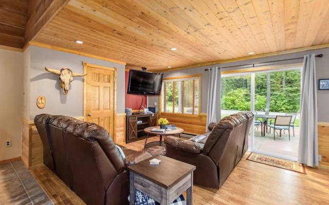 photo 3 of West Haus Escape 3 Bedroom Home by NW Comfy Cabins by RedAwning