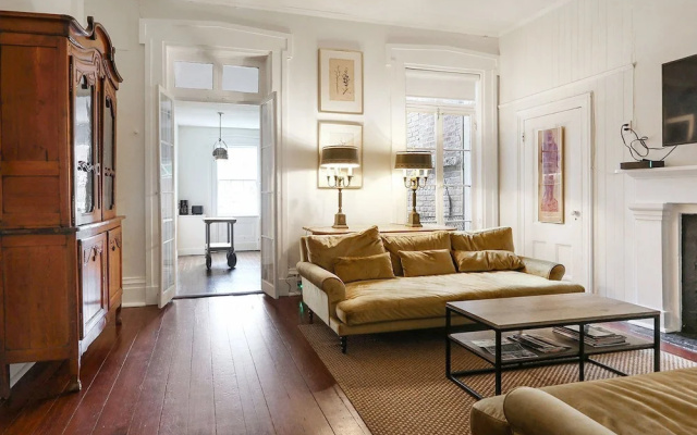 photo 2 of West Jones Apartment Unit #2 2 Bedrooms 1 Bathroom Apts