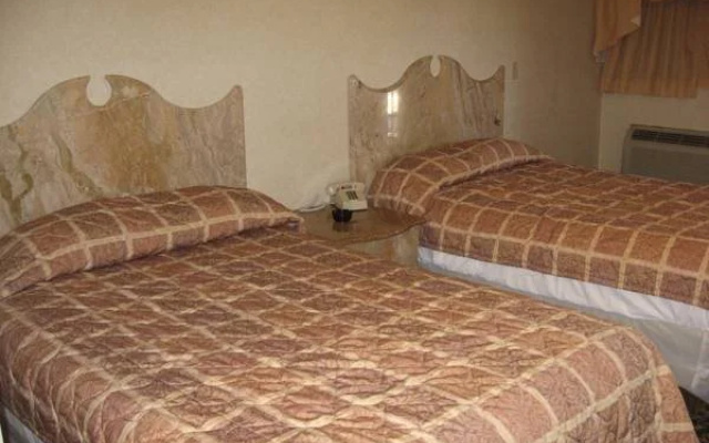 photo 3 of Westview Motel
