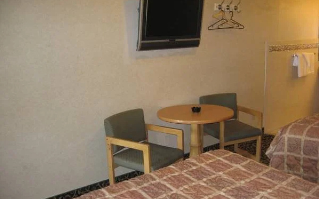 photo 5 of Westview Motel