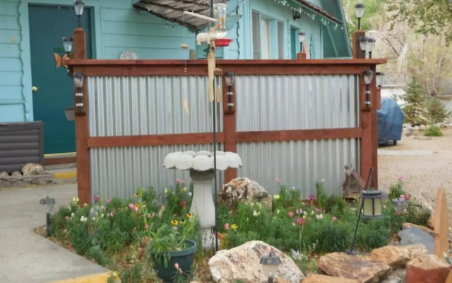 photo 2 of West Walker Motel