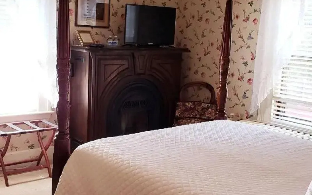 photo 4 of Westbrook Inn B&B