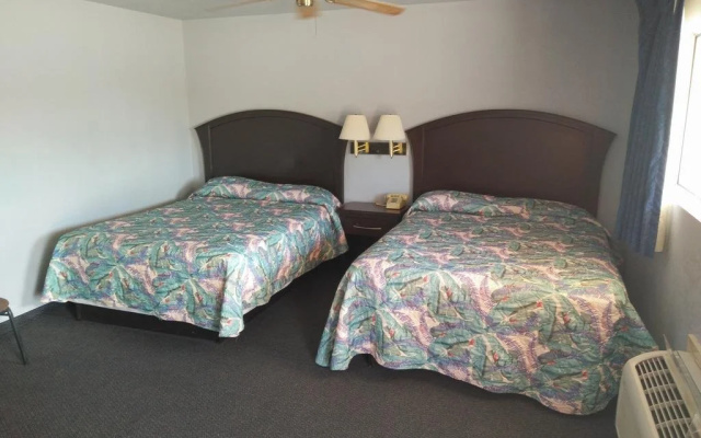 photo 4 of Western Inn