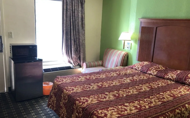 photo 3 of Western Inn