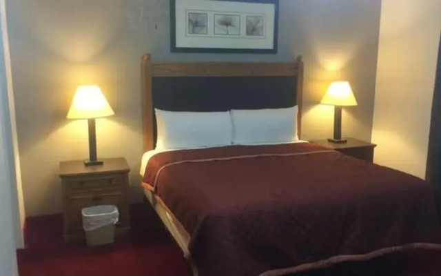photo 4 of Western Lodge