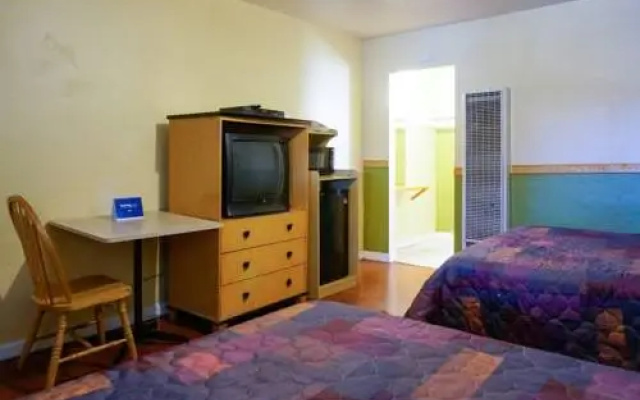 photo 3 of The Western Motel
