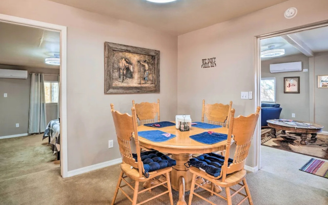 photo 5 of Western-style Phoenix Home: 15 Mi to Lake Pleasant