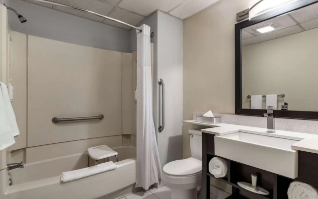 photo 5 of Days Inn And Suites By Wyndham Lancaster Amish Country