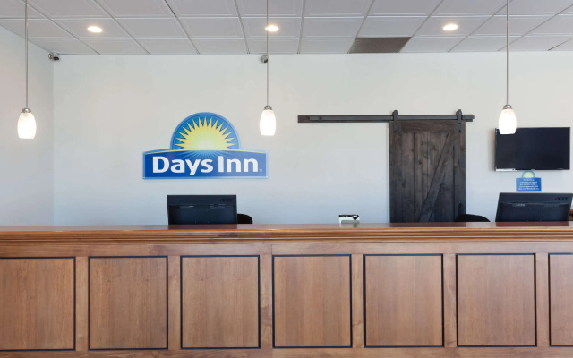 photo 2 of Days Inn & Suites by Wyndham Lancaster Amish Country